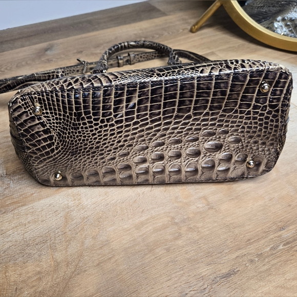 Brahmin croc embossed bag - Picture 6 of 8
